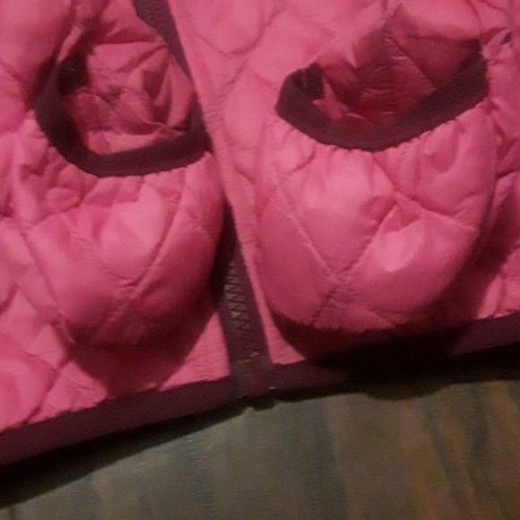 The North Face light pink wind breaker jacket - Picture 4 of 8